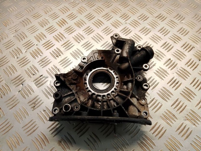 PEUGEOT 308 T9 II 2018 1.6 HDI POMPA OLEJU 9813581580