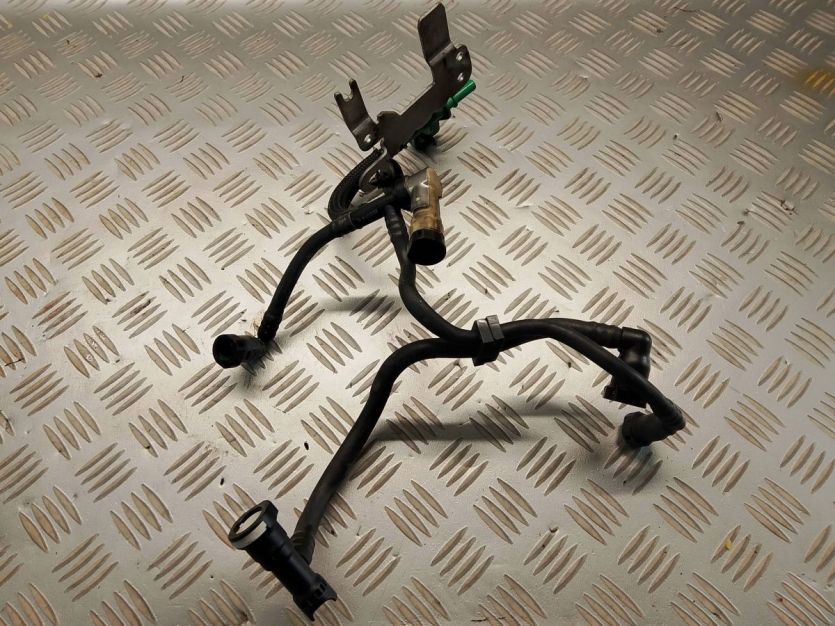 PEUGEOT 308 T9 II 2018 1.6 HDI PRZEWODY PALIWA POMPY WTRYSKOWEJ