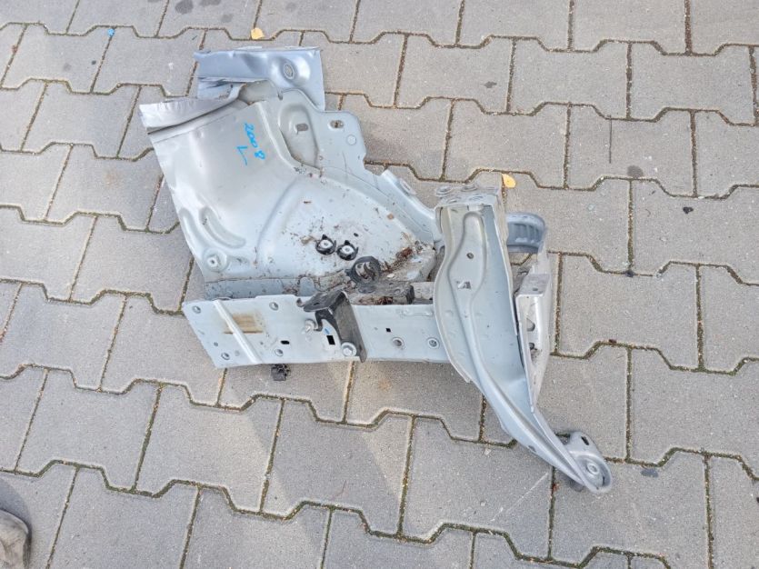 PEUGEOT 208 2008 I PODŁUŻNICA LEWA LEWY PRZÓD PRZEDNIA