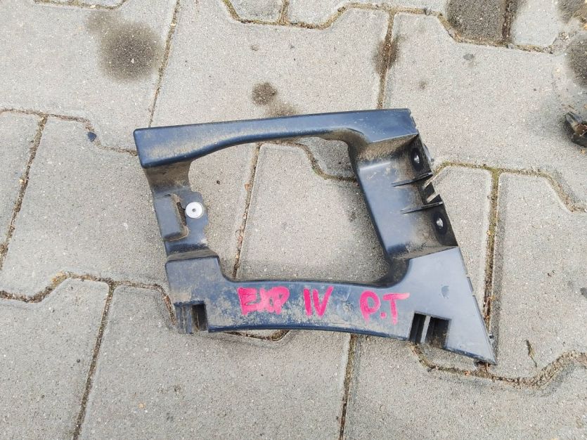 PEUGEOT EXPERT IV 2.0 HDI ŚLIZG ZDERZAKA PRAWY TYŁ 9810215980