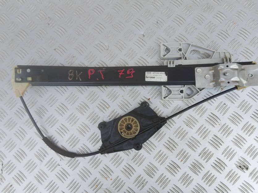 AUDI A4 8K PODNOŚNIK MECHANIZM SZYBY PRAWY TYŁ 8K0839462A