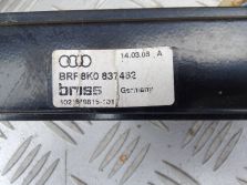 AUDI A4 B8 8K PODNOŚNIK MECHANIZM SZYBY PRAWY PRZÓD 8K0837462