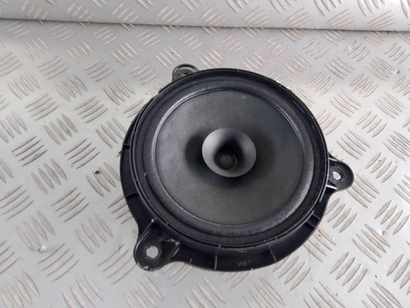 RENAULT CLIO V 5 1.6 E-TECH GŁOŚNIK DRZWI TYŁ TYLNY 281563SG0A