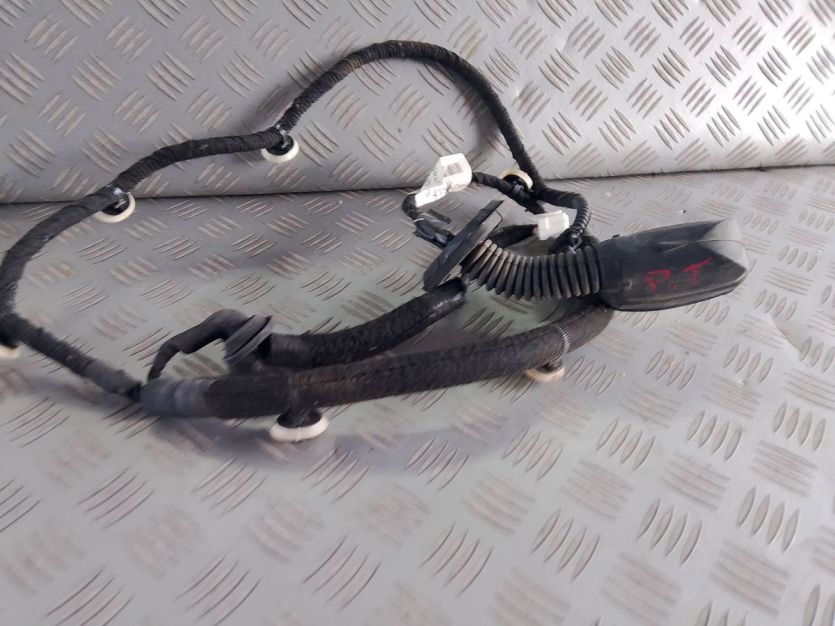 RENAULT CLIO V 5 1.6 E-TECH WIĄZKA INSTALACJA DRZWI PRAWY TYŁ