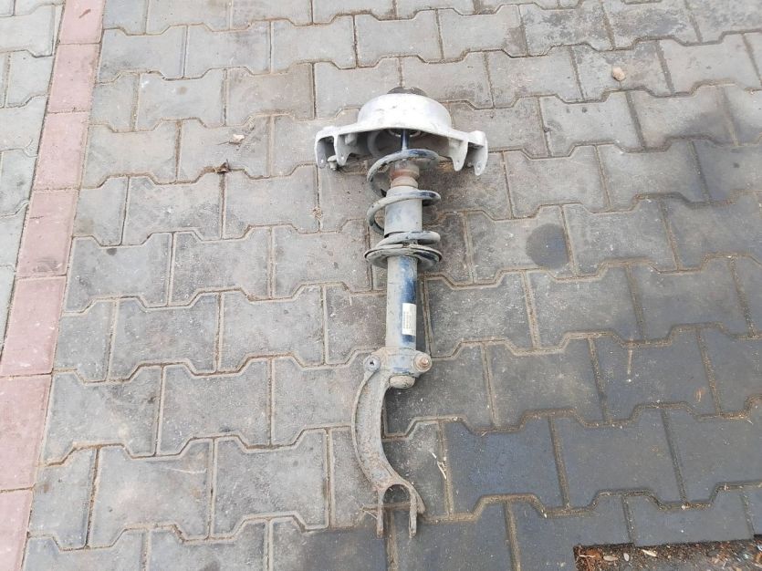 AUDI A5 S5 8T AMORTYZATOR PRAWY PRZÓD PRZEDNI 8T0413031Q