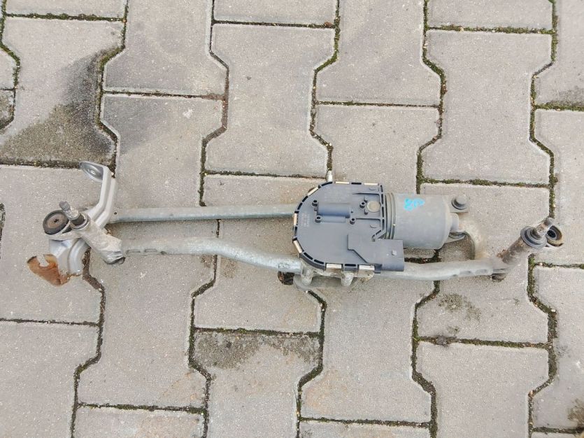 AUDI A3 8P 2.0 TDI 2006 MECHANIZM WYCIERACZEK 8P1955023E