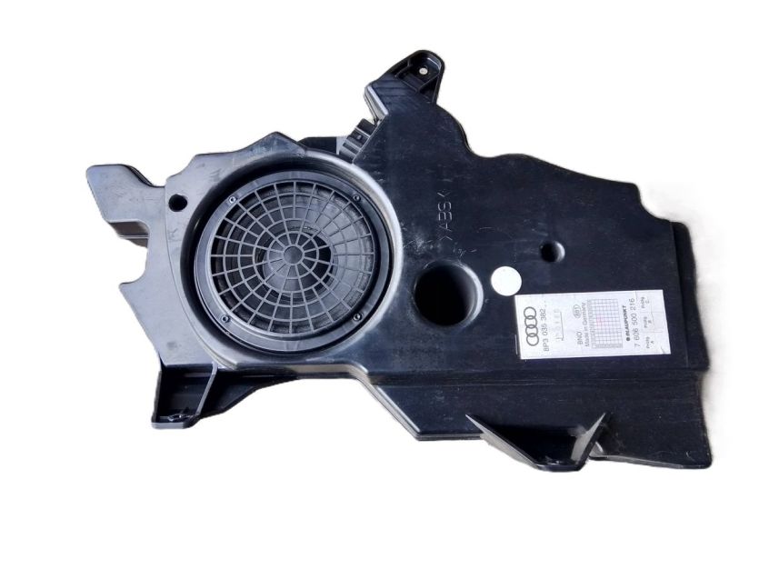 AUDI A3 8P 2.0 TDI 2006 GŁOŚNIK SUBWOOFER 8P3035382