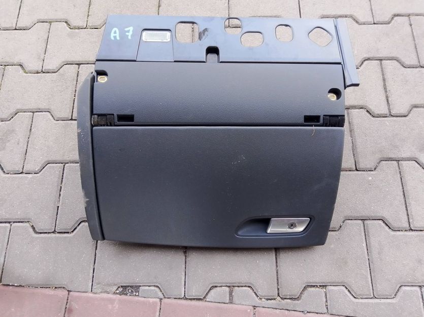 AUDI A7 C7 2015 LIFT 3.0 SCHOWEK PASAŻERA 4G8857035D
