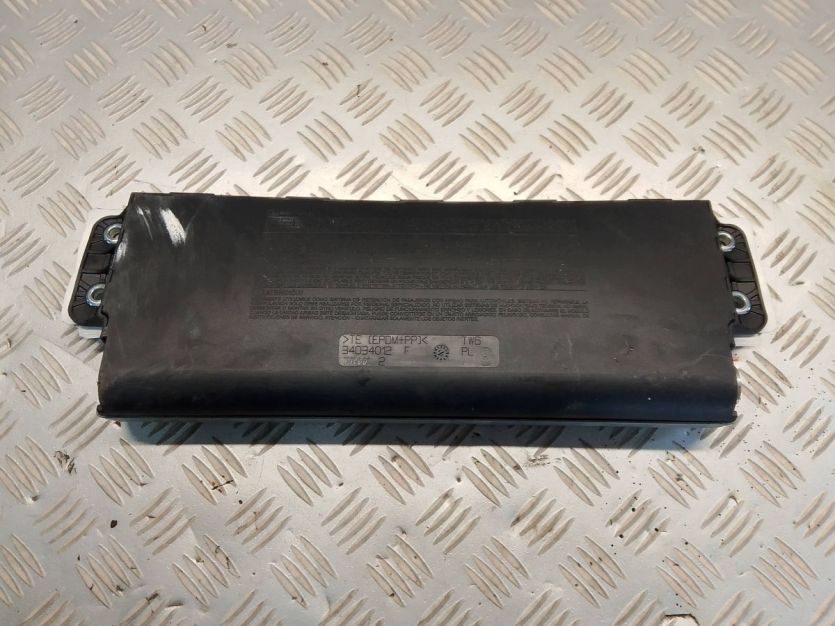 VW GOLF VI 6 TDI 2012 5D PODUSZKA KOLANOWA 5K1880841D