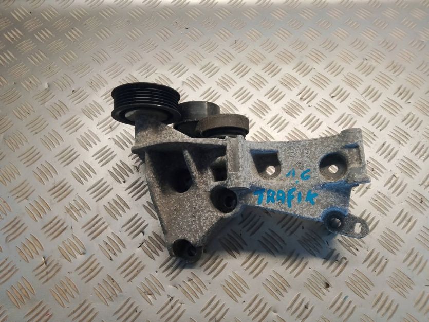 RENAULT TRAFIC ŁAPA MOCOWANIE ALTERNATORA