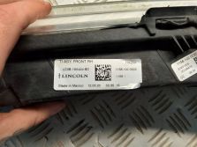 LINCOLN AVIATOR 2022 LAMPA PRZECIWMGIELNA PRAWA PRAWY PRZÓD LC5B-15A424-BD