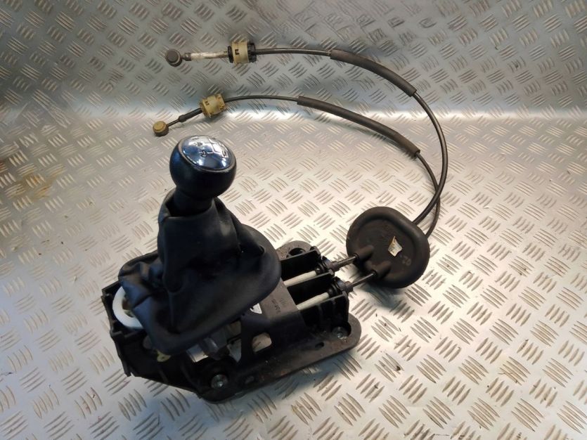PEUGEOT 207 2009 5D LEWAREK ZMIANY BIEGÓW 9684489580