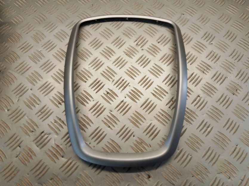PEUGEOT 207 2009 5D PANEL RAMKA DEKOR KONSOLI 9652089677