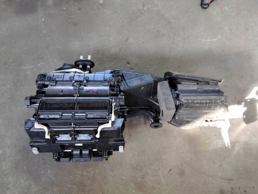 AUDI A6 A7 C7 NAGRZEWNICA 4G1820005K