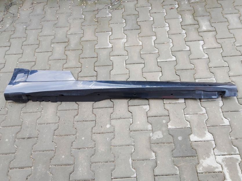 AUDI TT 8S LISTWA PROGOWA PRÓG PRAWA 8S0853856