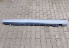 AUDI A8 D3 LISTWA PROGOWA PROGU PRAWA 4E4853860A