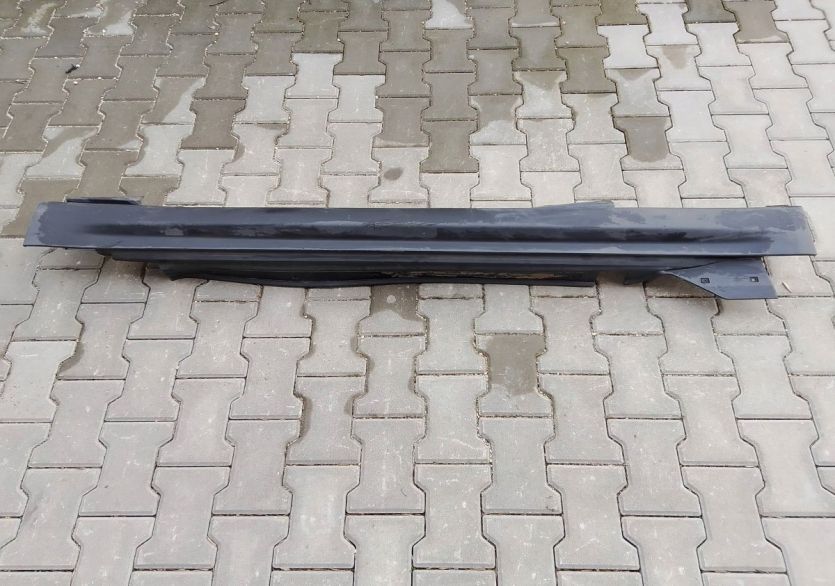 MINI R55 LISTWA PROGOWA PROGU PRAWA 7167592