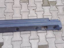 LAND ROVER L322 LISTWA NAKŁADKA PROGOWA PROGU PRAWA 7000302