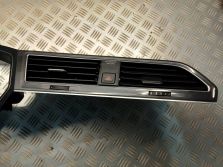 VW TIGUAN II 2023 2.0 TDI LISTWA DESKI RAMKA DEKOR LICZNIKA 5NN858019