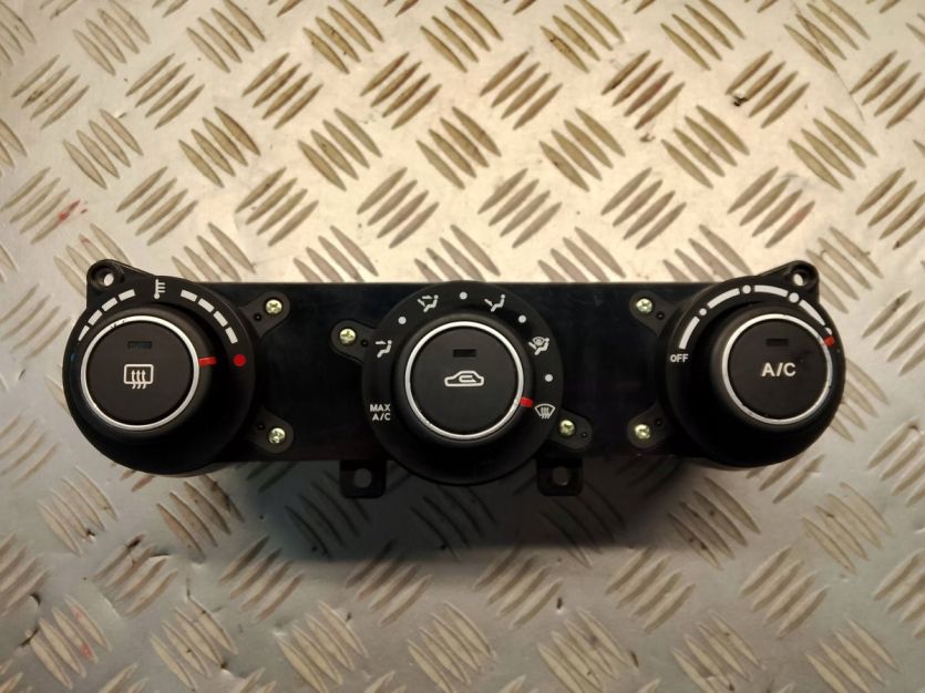 KIA CEED PANEL NAWIEWU KLIMATYZACJI 97250-1H001EQ