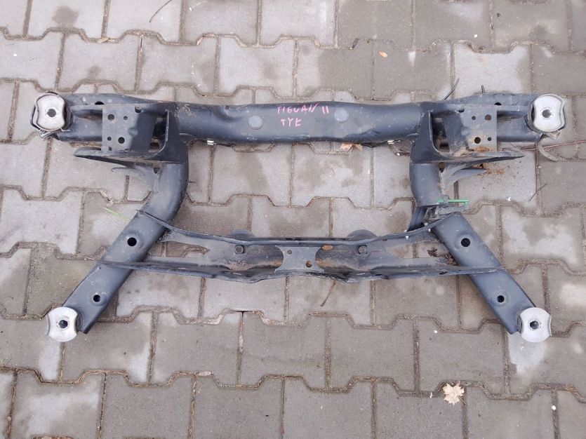 VW TIGUAN II 2023 2.0 TDI KOŁYSKA WÓZEK SANKI BELKA TYŁ 5N0505285D