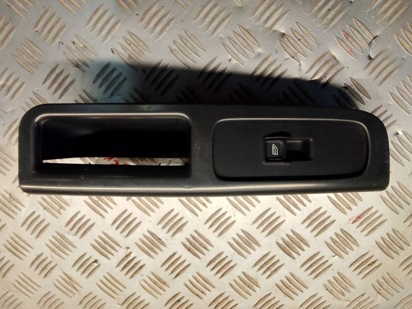 VOLVO C30 PRZEŁĄCZNIK PANEL SZYB LEWY