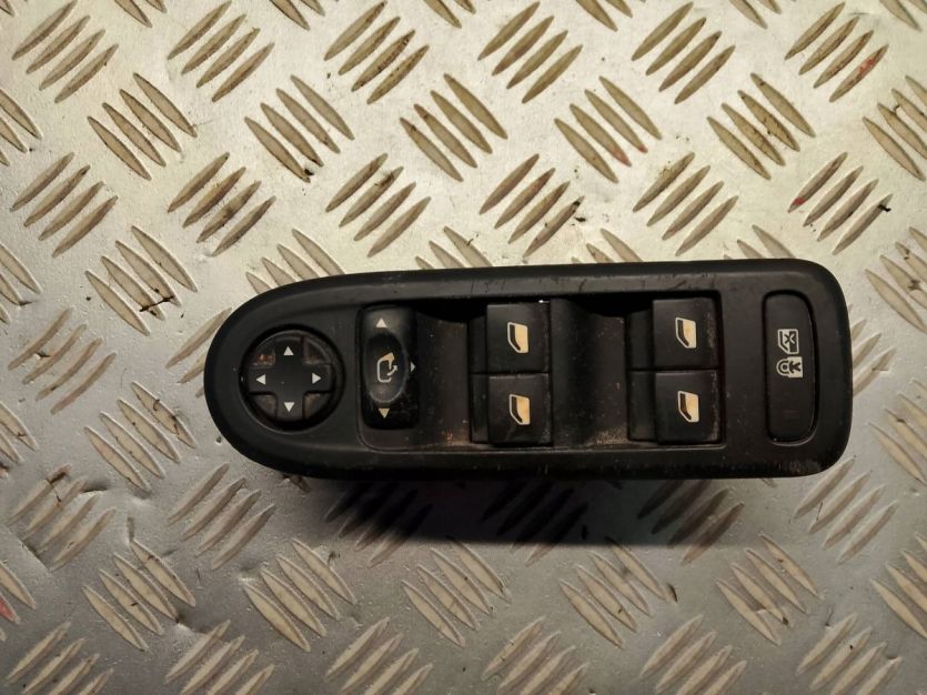 PEUGEOT 508 PRZEŁĄCZNIK PANEL SZYB LUSTEREK LEWY PRZÓD 30170647