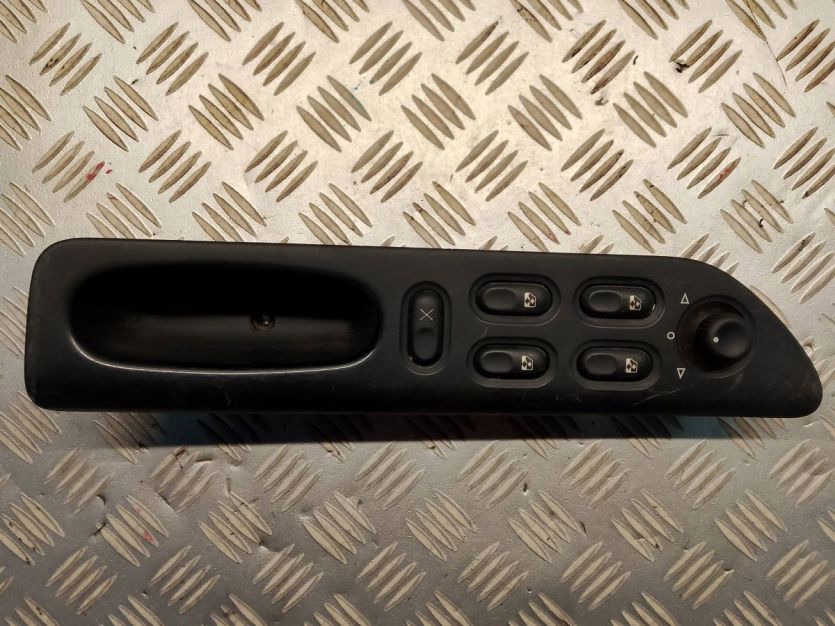 RENAULT LAGUNA I PRZEŁĄCZNIK LUSTEREK SZYB LEWY PRZÓD 77016724