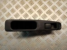 NISSAN QASHQAI J10 PRZEŁĄCZNIK SZYB PRAWY TYŁ