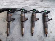 PEUGEOT CITROEN 1.6 E HDI WTRYSKI WTRYSKIWACZE 0445110340 9687069280 4SZT