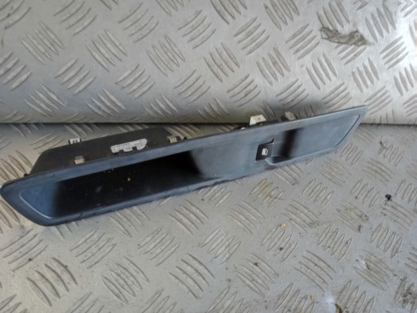 PEUGEOT EXPERT IV 2.0 HDI PRZEŁĄCZNIK PANEL SZYB PRAWY 98144407ZD
