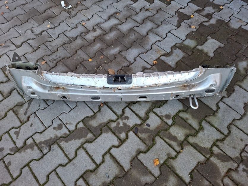 DACIA DUSTER I 2011 PAS TYL TYLNY SCIANA