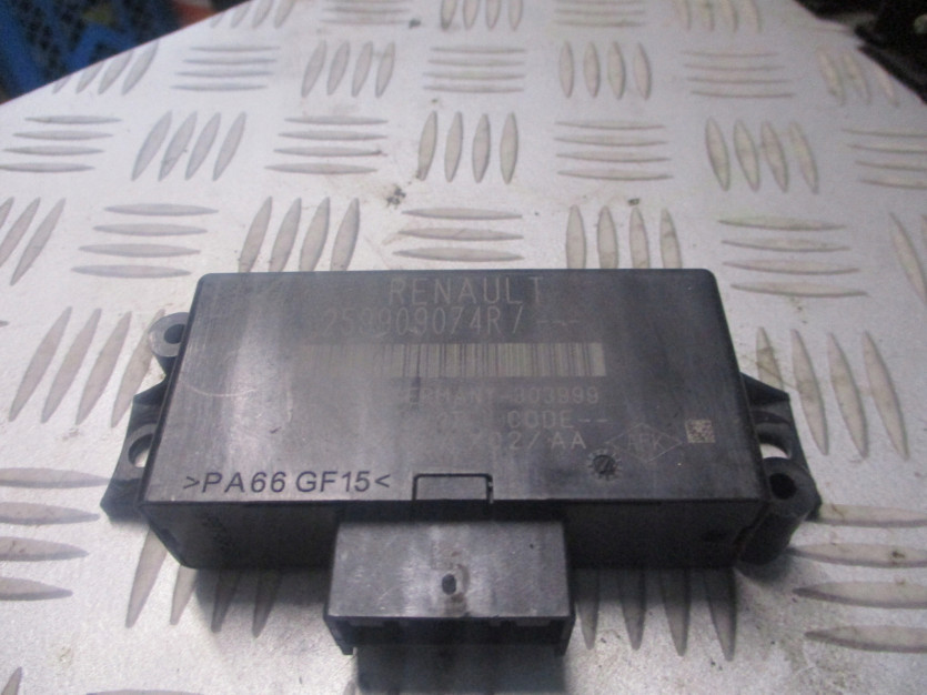 MEGANE III 13 R. 1.6 DCI MODUŁ PARKOWANIA