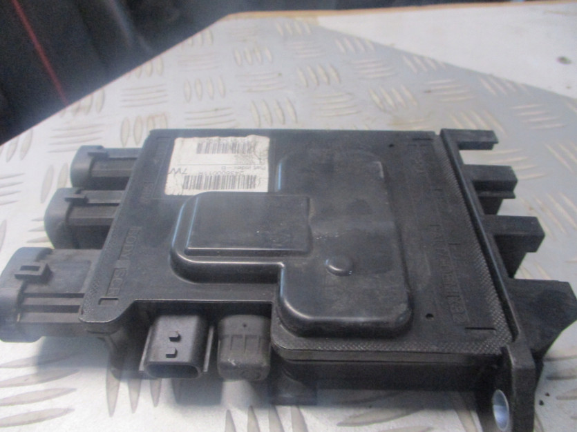 MEGANE III 13 R. 1.6 DCI MODUŁ AKUMULATORA