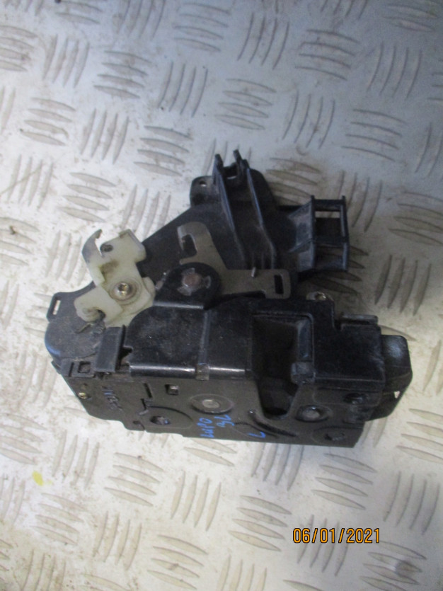 LUPO 3L ZAMEK LEWY PRZÓD 2PIN