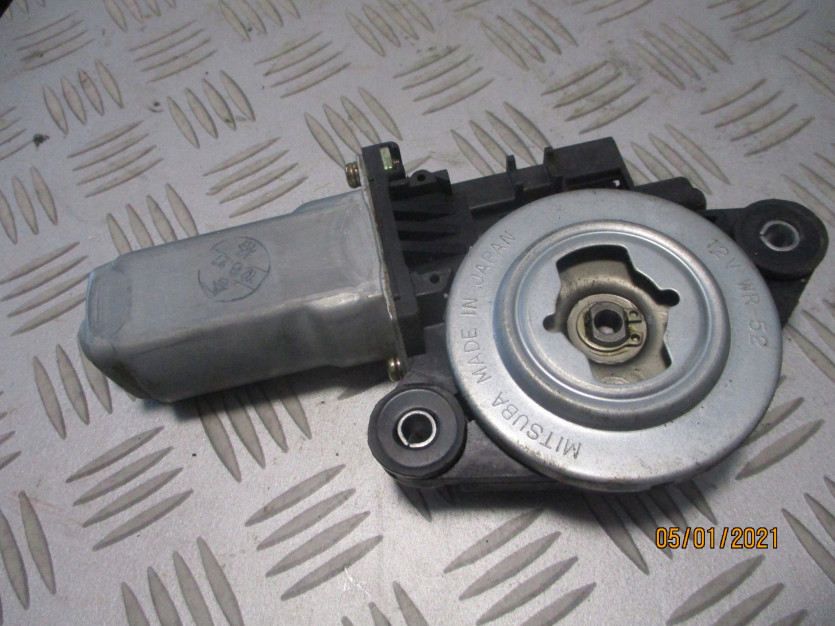 HONDA JAZZ 02 II SILNICZEK SZYBERDACHU