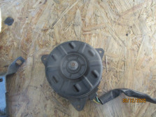 SUZUKI SWIFT MK6 1.3 16V WENTYLATOR SILNICZEK