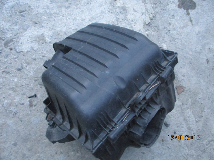 ALHAMBRA I LIFT 7M 1.9 TDI FILTR POWIETRZA