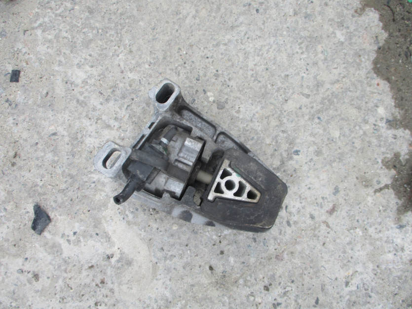 PEUGEOT 407 2.7 HDI PODUSZKA SILNIKA SKRZYNI