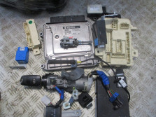 HYUNDAI I30 1.6 KOMPUTER 9030933402A2 39112-2B120