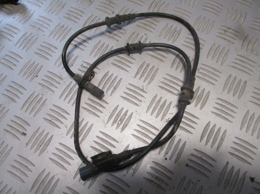 B-KLASA W246 B180 1.8 CDI CZUJNIK ABS LEWY PRZÓD