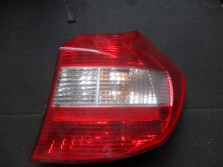 BMW 1 E87 1.6 LAMPA PRAWY TYŁ
