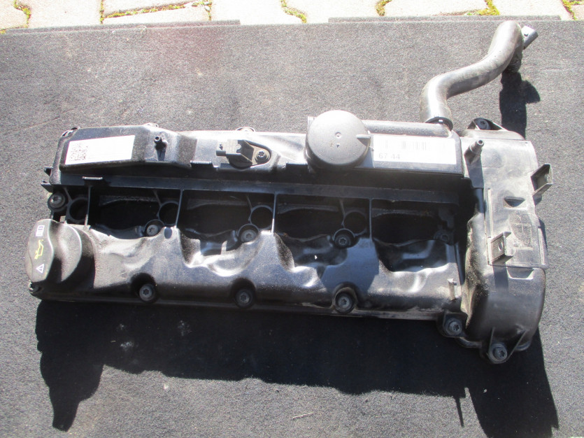 B-KLASA W246 B180 1.8 CDI 109 KM POKRYWA ZAWORÓW