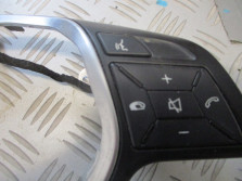 B-KLASA W246 B180 STEROWANIE Z KIEROWNICY