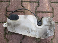 DUSTER 2011 R. 1.5 DCI ZBIORNICZEK SPRYSKIWACZY