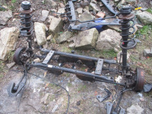 DACIA DUSTER 1.5 DCI 4X4 ZAWIESZENIE TYŁ