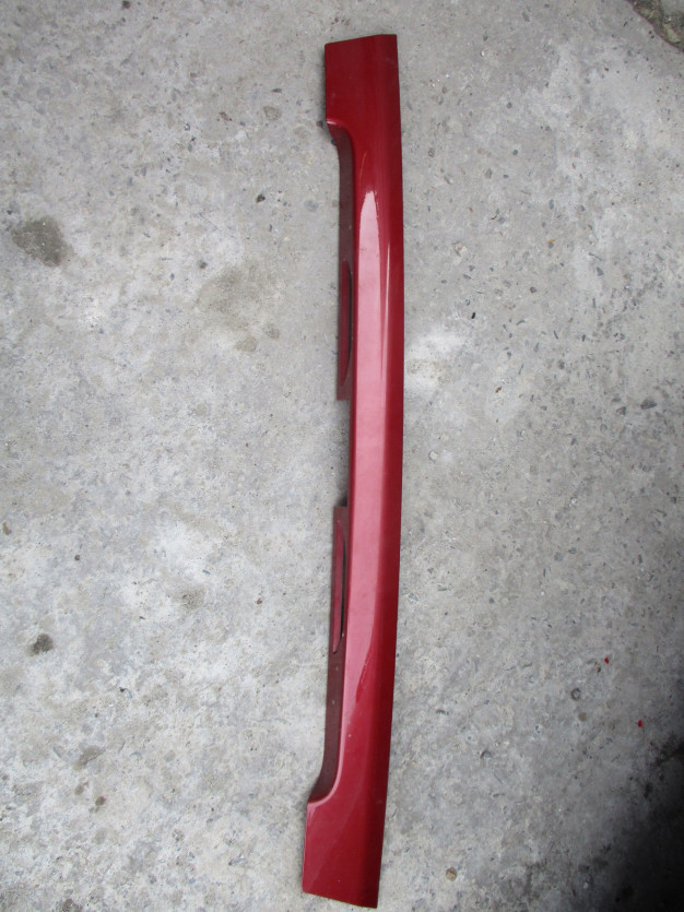 KIA VENGA BLENDA KLAPY TYŁ A0