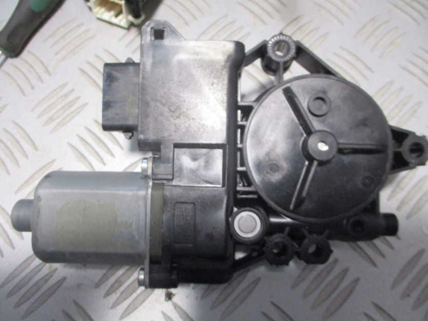 HYUNDAI I30 SILNICZEK SZYBY LEWY PRZÓD 6PIN