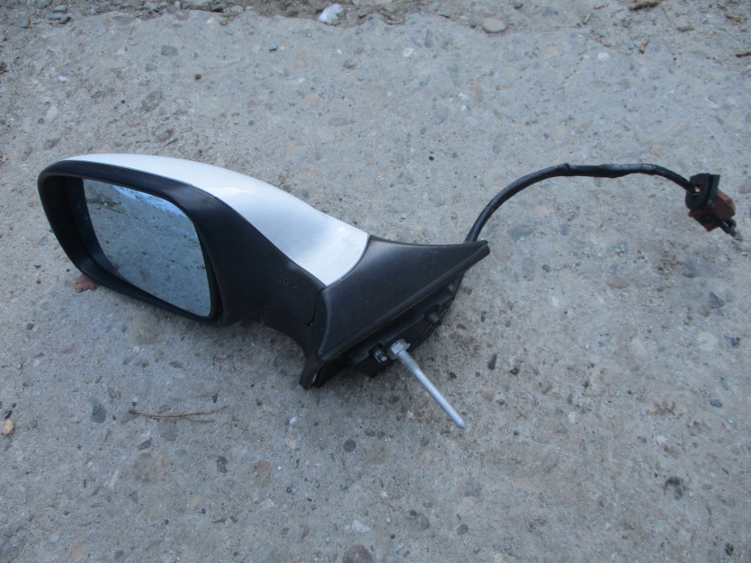 PEUGEOT 407 SW LUSTERKO LEWE EWP8 12PIN