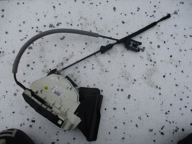 SKODA YETI ZAMEK LEWY TYŁ 7PIN 45 5K4839015 EUROPA